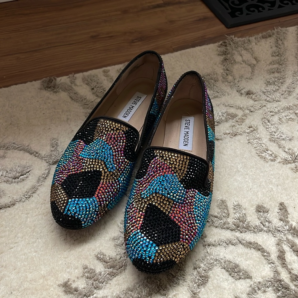 Steve Madden Conncord Rhinestone crystal covered Loafer  size 7 1/2